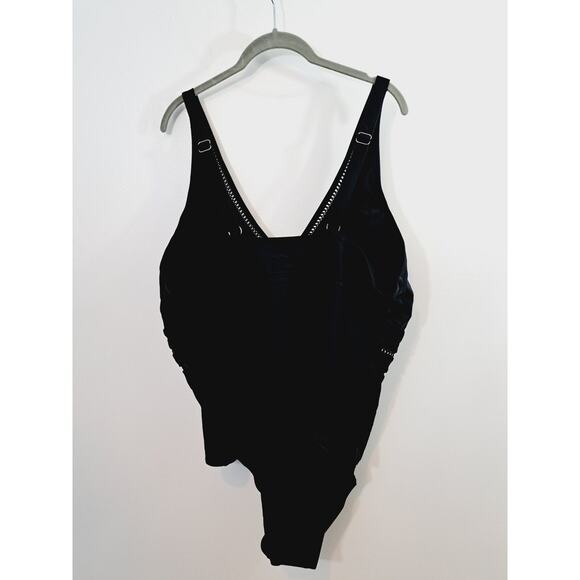 Daci NWT! Women's Black ONEPIECE Swimsuit In Size 26W - Picture 1 of 6